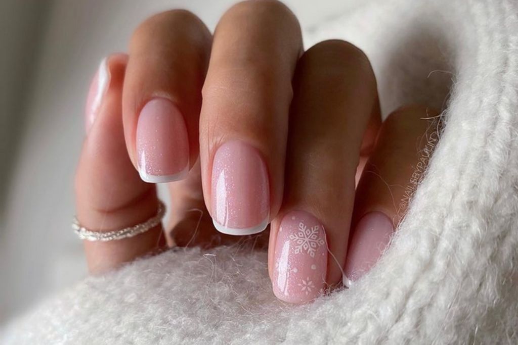 Rich Girl Nails Trend and Photos | POPSUGAR Beauty